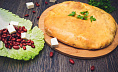 Осетинский пирог с красной фасолью, домашней брынзой и адыгейским сыром. Доставка по Челябинску. Купить этот пирог в Сдобной деревне.